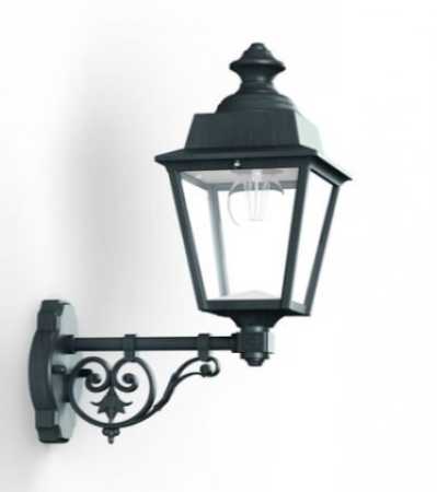 grüne Außenwandlampe antik